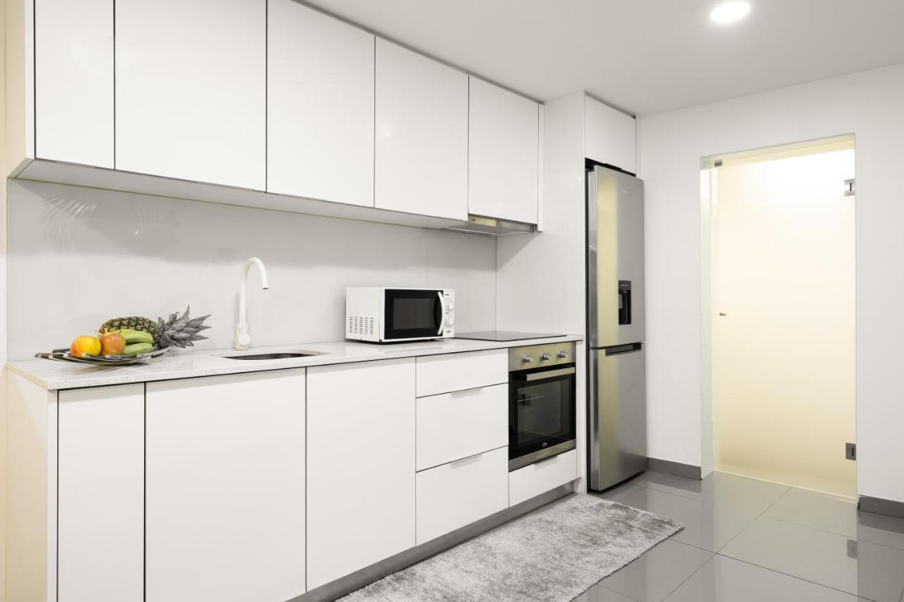 Host Wise - Spacious Noble Apartaments Ace Location Porto Eksteriør billede